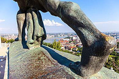 《贪婪之秋2》开发商回顾制作历程 0.2版刚刚起步